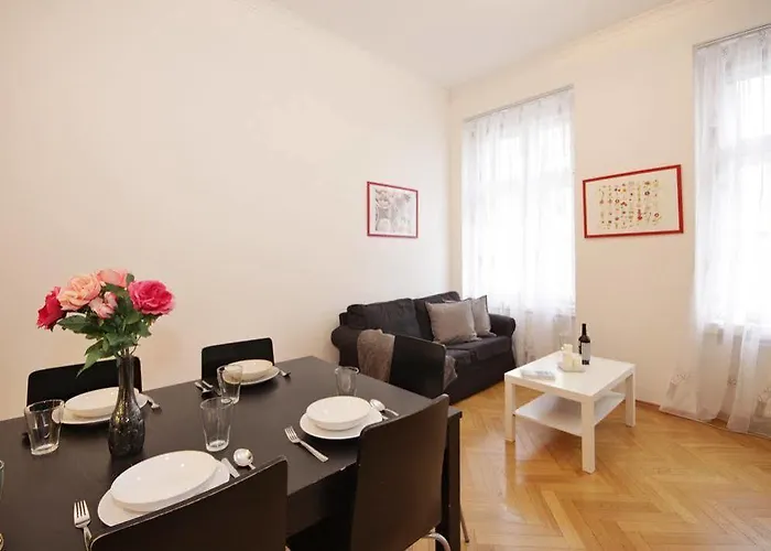 Lägenhet Prague Central Residence Prag