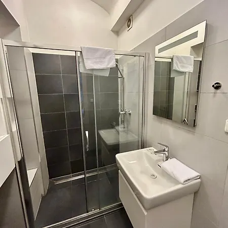 شقة Prague Central Residence براغ