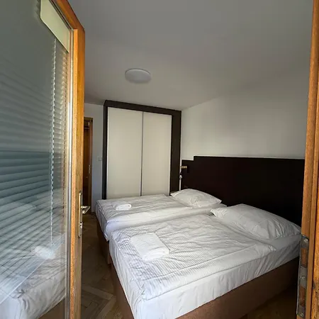 Prague Central Residence Апартаменты *