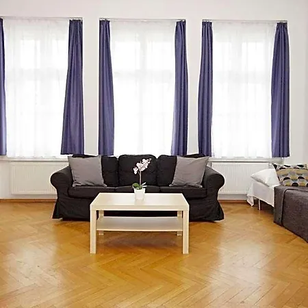 Prague Central Residence Appartamento *