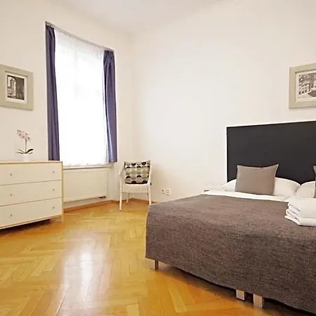 Prague Central Residence Appartamento *