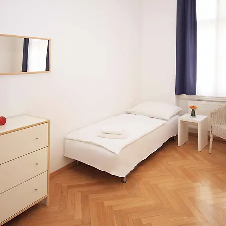 Apartamento Prague Central Residence *