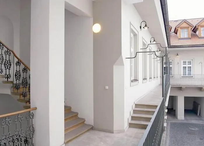 Prague Central Residence