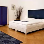 Apartamento Prague Central Residence *